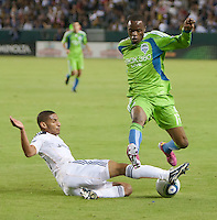 Los Angeles Galaxy vs Seattle Sounders FC November 07 2010 Los Angeles Galaxy vs Seattle Sounders FC November 07 2010
