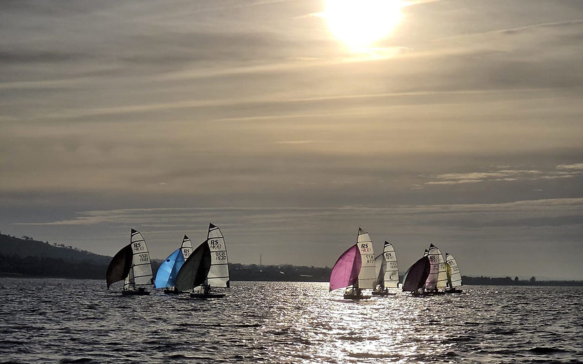 RS400 Frostie Series Day Five: Shifting Winds Challenge Sailors on Belfast Lough