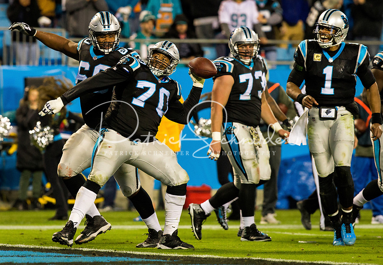 The Carolina Panthers v. The Miami Dolphins during their NFL Monday night game at Bank of America Stadium in Charlotte, North Carolina.<br />
<br />
Charlotte Photographer -PatrickSchneiderPhoto.com