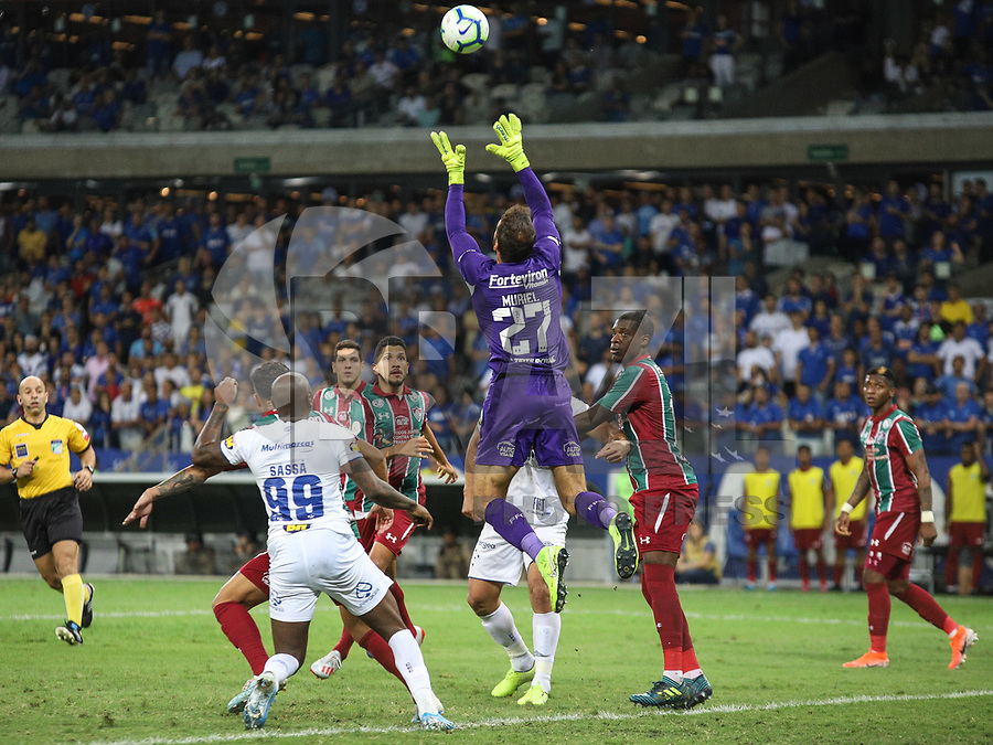 BELO HORIZONTE, MG, 09.10.2019 - CRUZEIRO-FLUMINENSE - Muriel do Fluminense durante partida contra o Cruzeiro pela 24ª rodada do Campeonato Brasileiro no Estádio Mineirão, Belo Horizonte, nesta quarta, 09. (Foto: Rafael Costa/Brazil Photo Press/Folhapress)