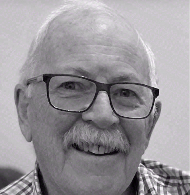 Tributes have been paid to MRCC radio officer and RNLI Wicklow volunteer Tom Byrne, remembered by coastguard, lifeboat crews and seafarers for his calm voice, humour and professionalism