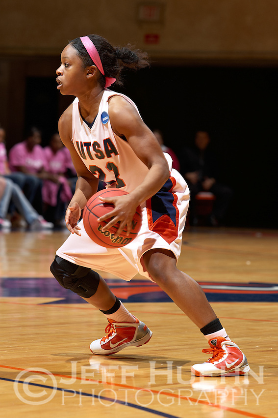 SAN ANTONIO , TX - FEBRUARY 17, 2010: The Texas A&M University Corpus Christi Islanders vs. The University of Texas At San Antonio Roadrunners Women's Basketball at the UTSA Convocation Center. (Photo by Jeff Huehn)