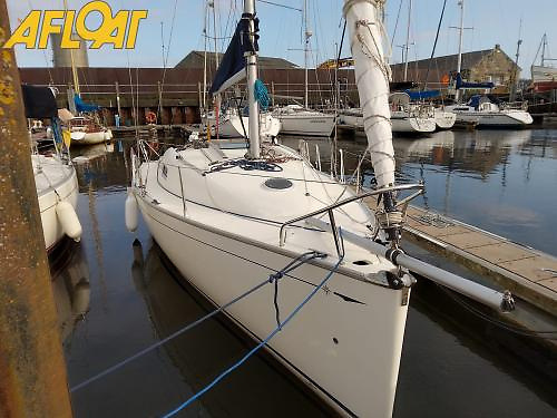 Swallow, a 2007 Jeanneau Sun 2500, offers a lifting keel, modern electronics and space for four. The well-kept cruiser is listed for sale after three years with its current owner.