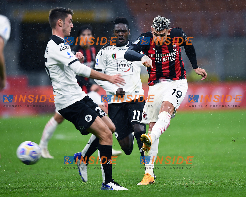 Theo Hernandez of AC Milan in action during the Serie A football match between AC Milan and Spezia Calcio at San Siro Stadium in Milano (Italy), October 4th, 2020. Photo Image Sport / Insidefoto