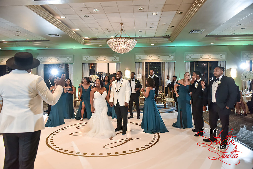 Double Tree New Orleans Wedding Photography 2021 Gabrel & Shaundalin 1216 Studio LLC New Orleans Wedding Photographers Wedding photo Album French Quarter