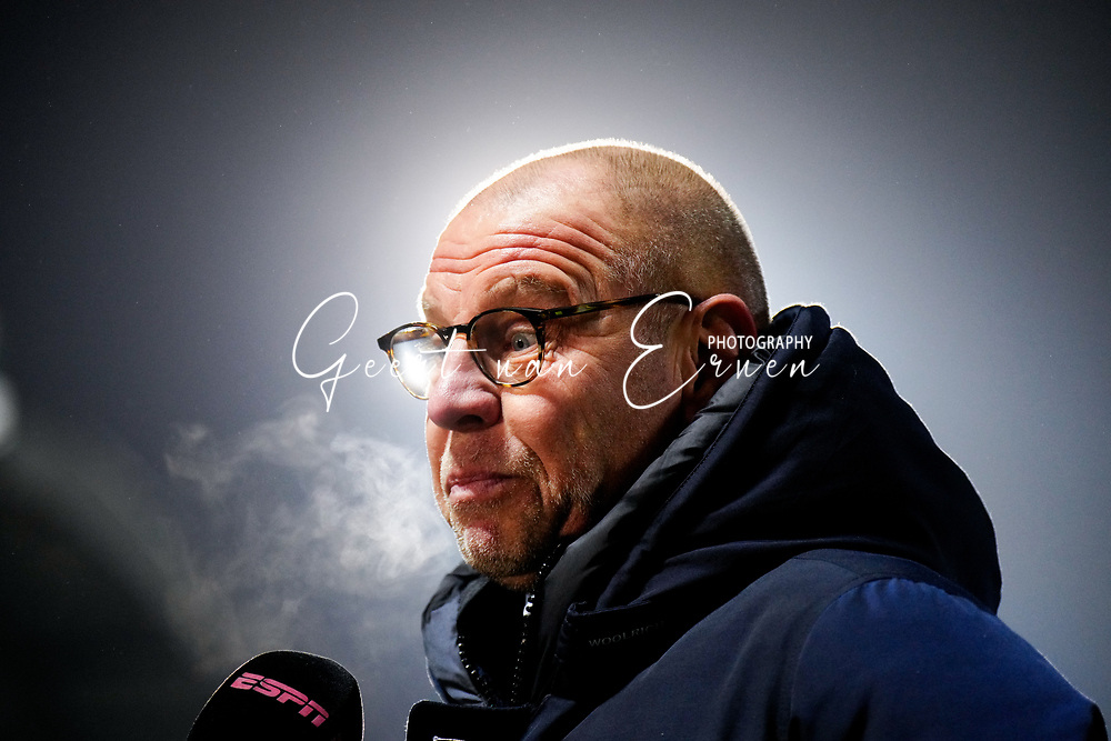 ZWOLLE, NETHERLANDS - JANUARY 14: coach Fred Grim of Willem II Tilburg during the Dutch Eredivisie match between PEC Zwolle and Willem II at MAC3 PARK stadion on January 14, 2022 in Zwolle, Netherlands (Photo by Geert van Erven/Orange Pictures)