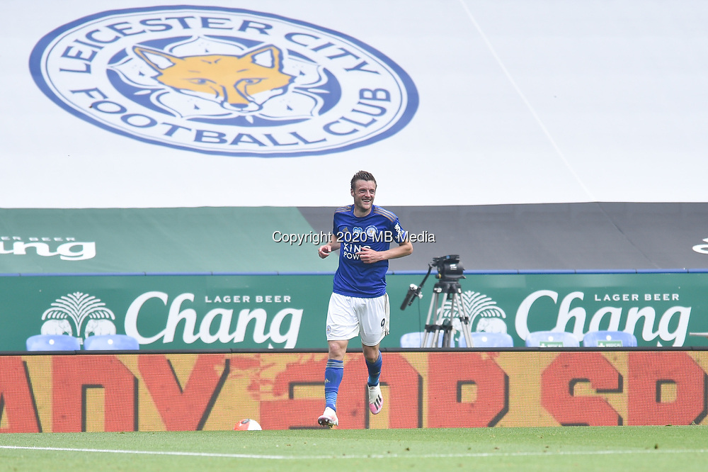 LEICESTER, ENGLAND - JULY 04: Jamie Vardy of Leicester City celebrates after scoring his sides second goal and his sides third during the Premier League match between Leicester City and Crystal Palace at The King Power Stadium on July 4, 2020 in Leicester, United Kingdom. Football Stadiums around Europe remain empty due to the Coronavirus Pandemic as Government social distancing laws prohibit fans inside venues resulting in all fixtures being played behind closed doors. (Photo by MB Media)