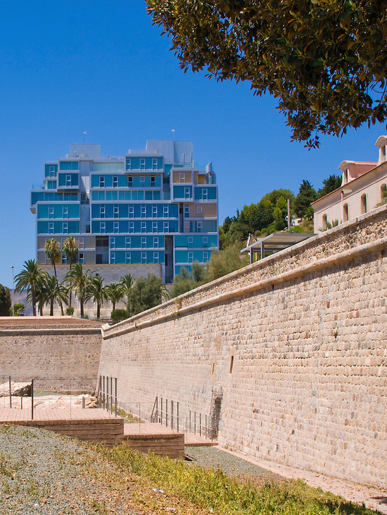 Viviendas Muralla en Cartagena. ACM & Lejarraga Architects