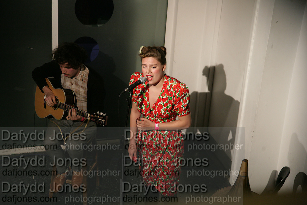 Plaster of Paris. Lewis and Molly play at the Institute of Contemporary Arts. 12 May 2007. -DO NOT ARCHIVE-© Copyright Photograph by Dafydd Jones. 248 Clapham Rd. London SW9 0PZ. Tel 0207 820 0771. www.dafjones.com.