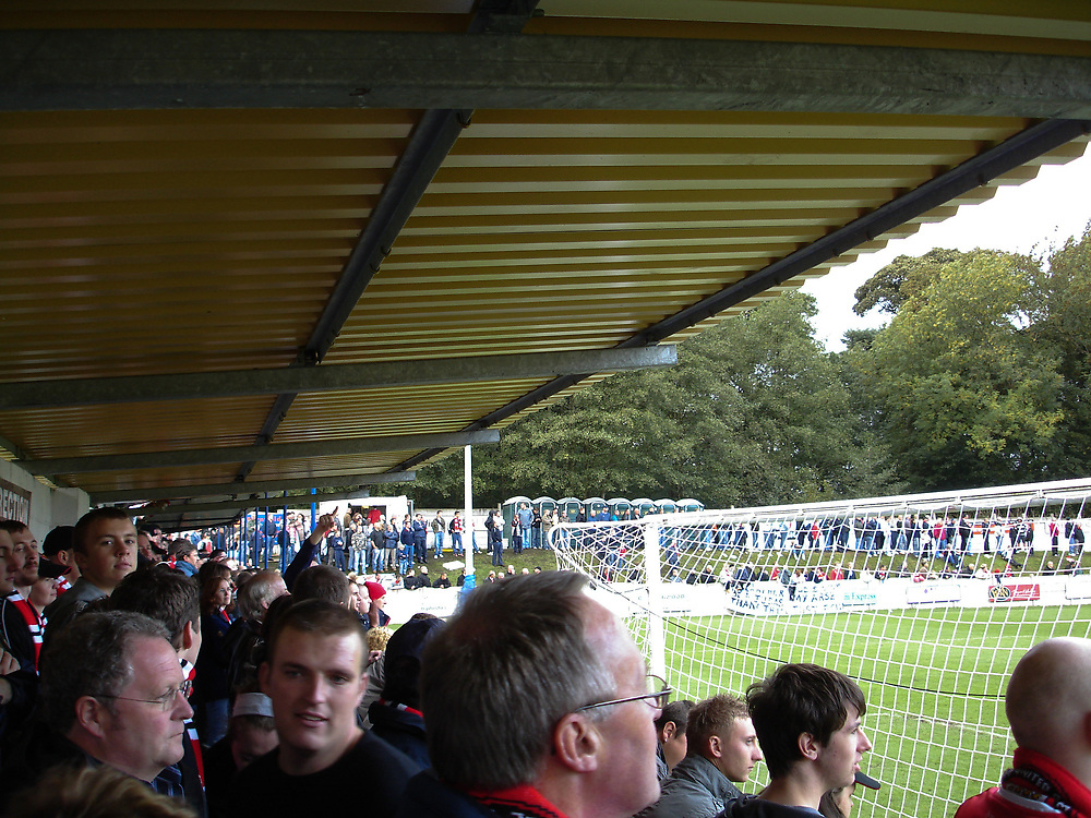 PADIHAM, LANCASHIRE - OCTOBER 7: Match action from the FA Vase 1st Round match between Padiham FC and FC United of Manchester on 7 October 2006. (Photo by Matt Wilkinson/Wilkinson Photography)