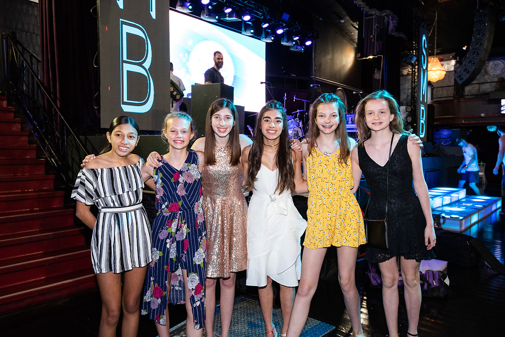 professional bar and bat mitzvah photography, professional bar and bat mitzvah photographer, bar mitzvah photography, bar mitzvah photographer, bat mitzvah photographer, bat mitzvah photography, mitzvah photography, bar mitzvah photos, bat mitzvah photos, boston bar mitzvah photographer, new england bar mitzvah photographer, new england bat mitzvah photographer, boston mitzvah photos, bar mitzvah photos, bat mitzvah photos