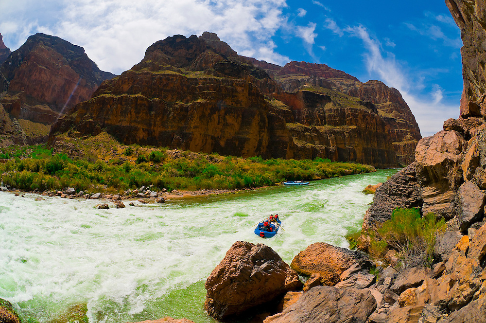 Whitewater rafting, Lava Falls Rapid, Colorado River, Grand Canyon, Grand Canyon National Park, Arizona USA